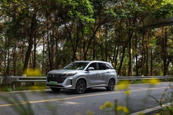 插混SUV：蓝电E5与启辰大V DD-i，谁更值得期待？